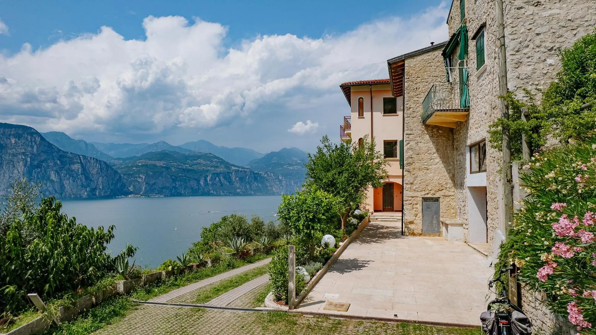 View Garda Lake Brenzone sul Garda 0*,